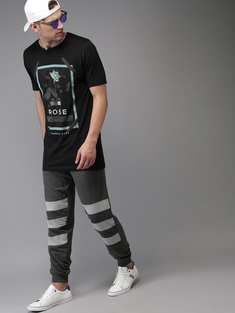 

Moda Rapido Men Black Printed Longline T-shirt