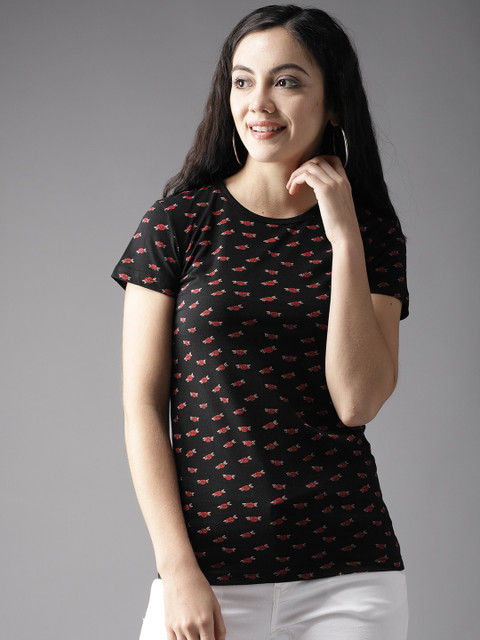 

Moda Rapido Women Black & Red Printed Round Neck T-shirt