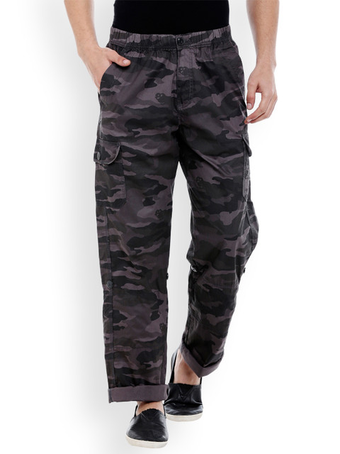 

beevee Men Grey Regular Fit Printed Cargos