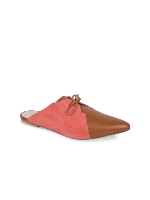 

OCEEDEE Women Tan Colourblocked Leather Mules