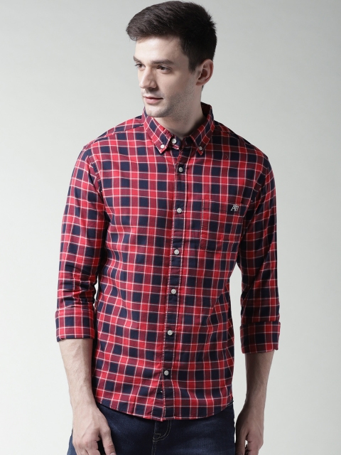 

Aeropostale Men Red & Navy Blue Regular Fit Checked Casual Shirt