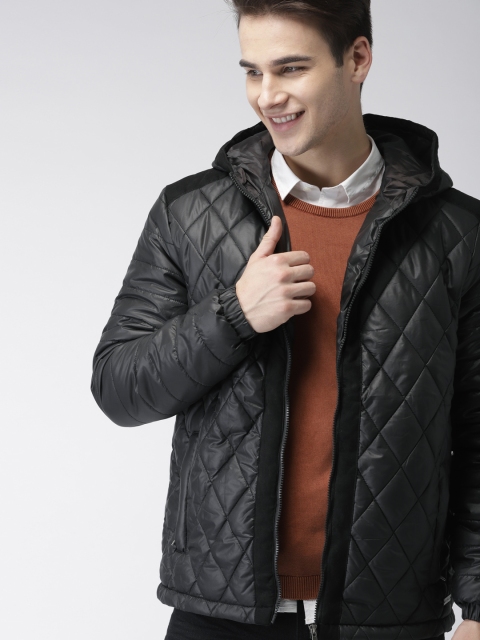 

Mast & Harbour Men Black Solid Quilted Jacket