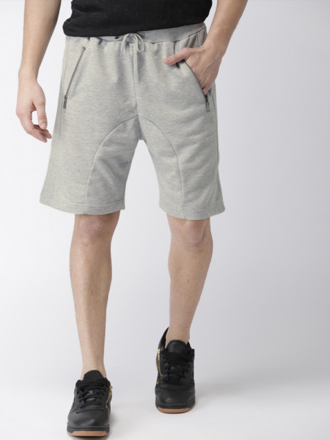 

Mast & Harbour Men Grey Solid Slim Fit Regular Shorts