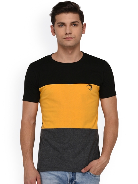 

oneliner Men Black Colourblocked Round Neck T-shirt