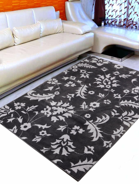 

Saral Home Grey Printed Carpet