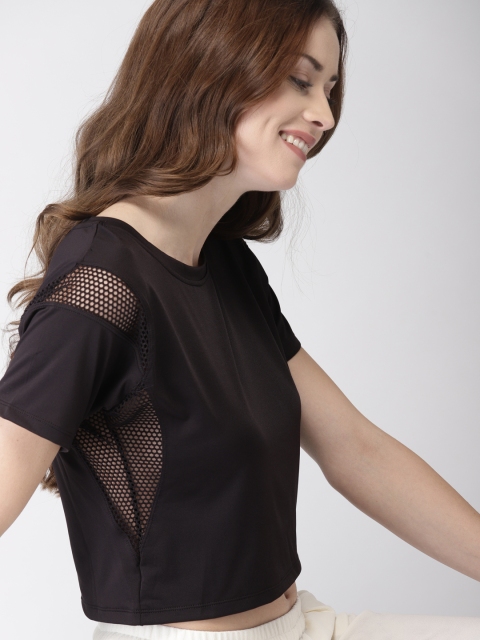 

Mast & Harbour Black Solid Crop T-shirt