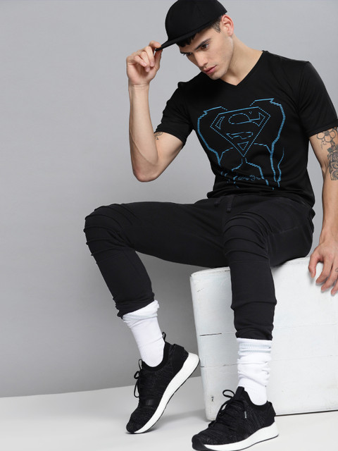 

Justice League Men Black Printed Round Neck T-shirt