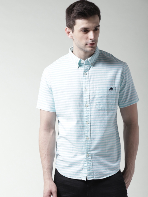 

Aeropostale Men Blue & White Regular Fit Striped Casual Shirt