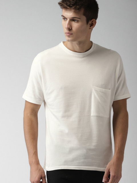 

FOREVER 21 Men Off-White Solid Round Neck T-shirt