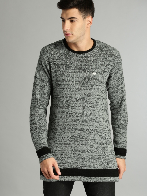 

Roadster Men Grey Solid Longline Pullover