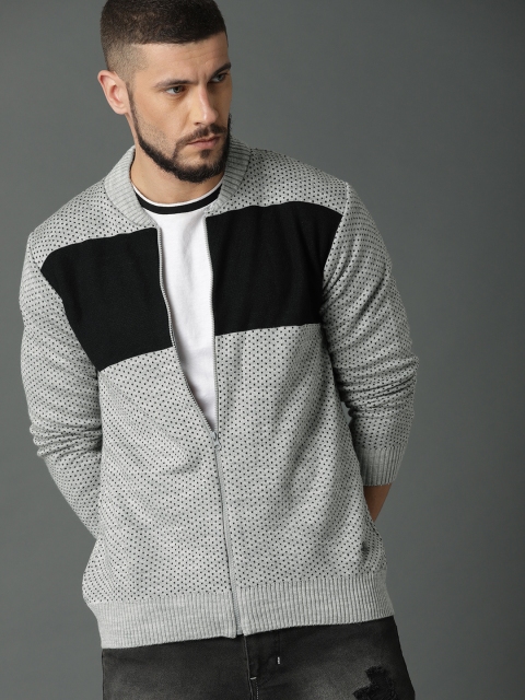 

Roadster Men Grey & Black Printed Cardigan