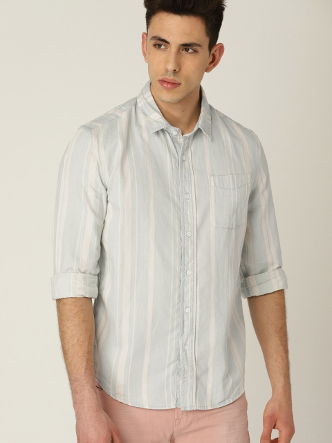 

MANGO MAN Blue & Off-White Regular Fit Striped Casual Shirt