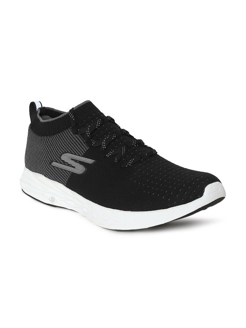 

Skechers Men Black GO RUN 6 Running Shoes