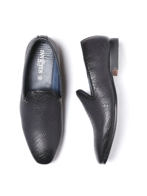 

INVICTUS Men Navy Textured Semiformal Slip-Ons, Navy blue