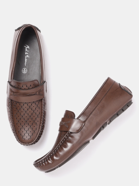 

Mast & Harbour Men Coffee Brown Cut-Out Driving Shoes