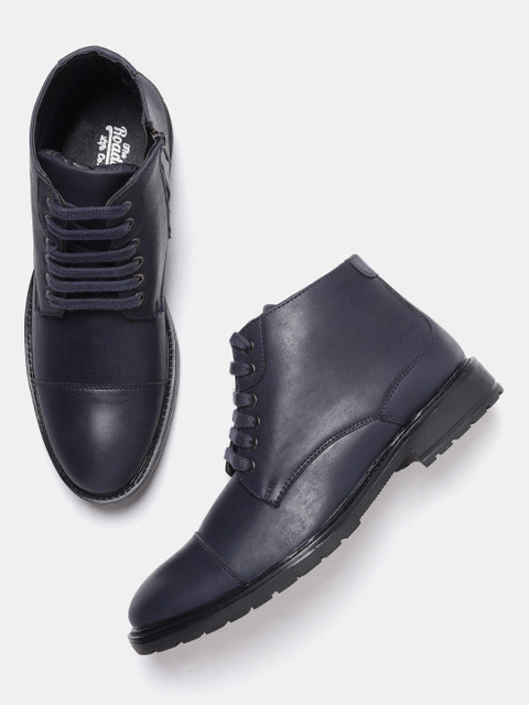 

Roadster Men Navy Blue Solid Mid-Top Flat Boots