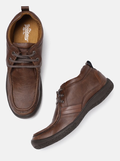 

Roadster Men Brown Solid Derbys