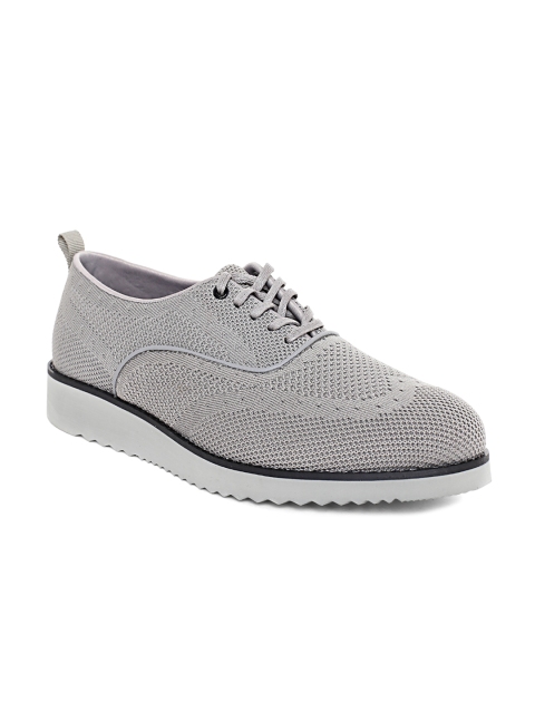 

Blackberrys Men Grey Woven Design Sneakers