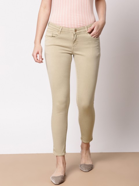 

ether Women Beige Skinny Fit Mid-Rise Clean Look Stretchable Cropped Jeans