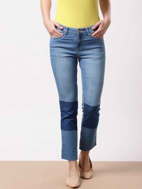 

ether Women Blue Regular Fit Mid-Rise Clean Look Stretchable Cropped Jeans