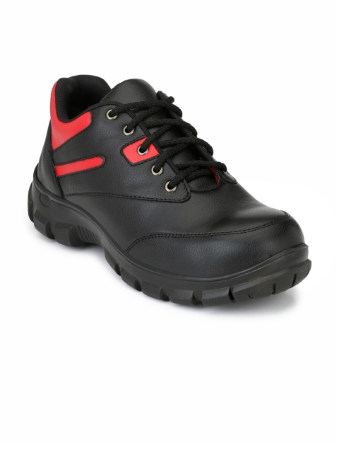 

Eego Italy Men Black Trekking Shoes