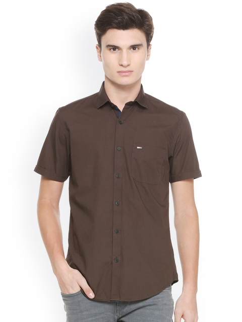 

Peter England Casuals Men Brown Slim Fit Solid Casual Shirt