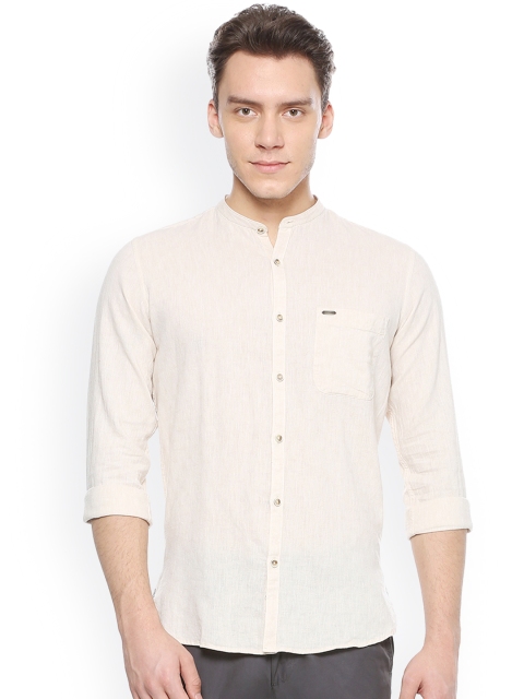 

Peter England Casuals Men Beige Slim Fit Printed Casual Shirt