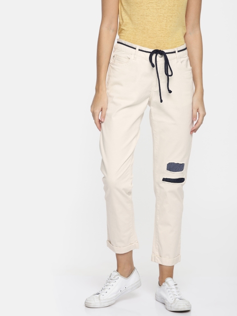 

Elle Women Beige Slim Fit Solid Regular Cropped aTrousers