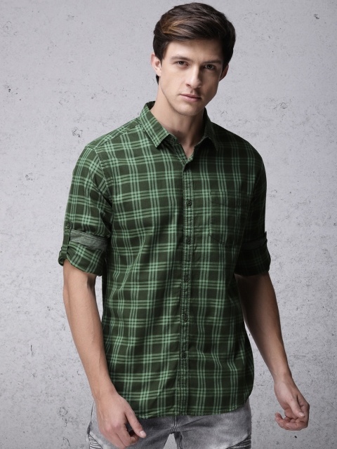 

Ecko Unltd Men Olive Green Slim Fit Checked Casual Shirt
