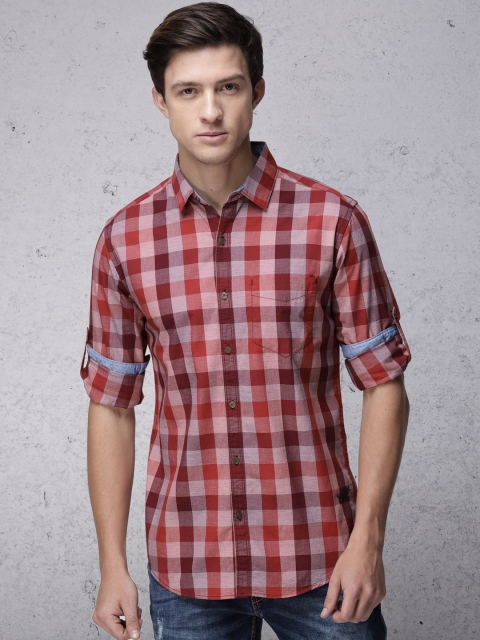 

Ecko Unltd Men Red Slim Fit Checked Casual Shirt