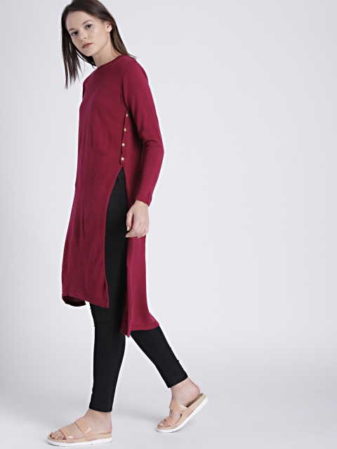 

Chemistry Women Magenta Solid Longline High-Low Hem Sweater