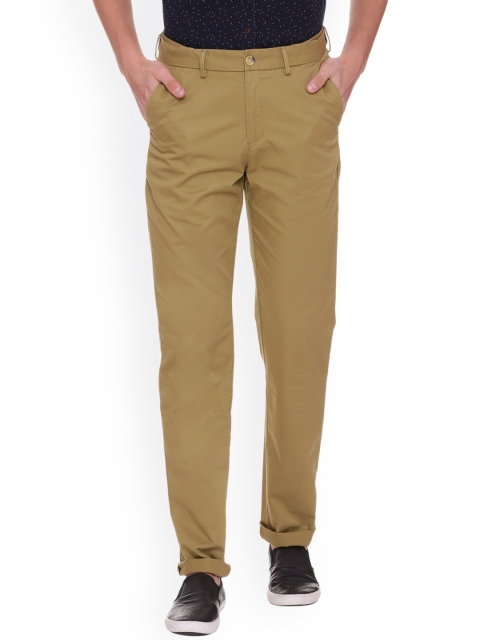 

Peter England Men Khaki Slim Fit Solid Regular Trousers