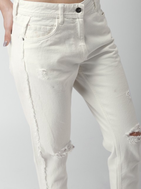 

Mast & Harbour Women White Boyfriend Fit Mid-Rise Mildly Distressed Jeans