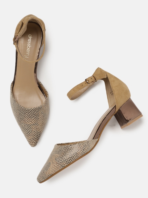 

DressBerry Women Beige Woven Design Pumps