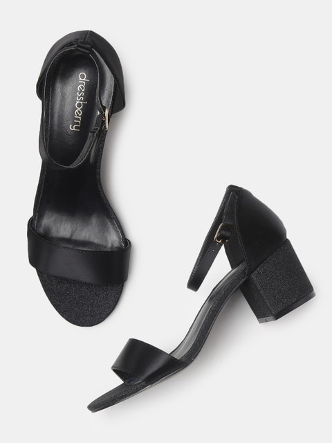 

DressBerry Women Black Solid Sandals
