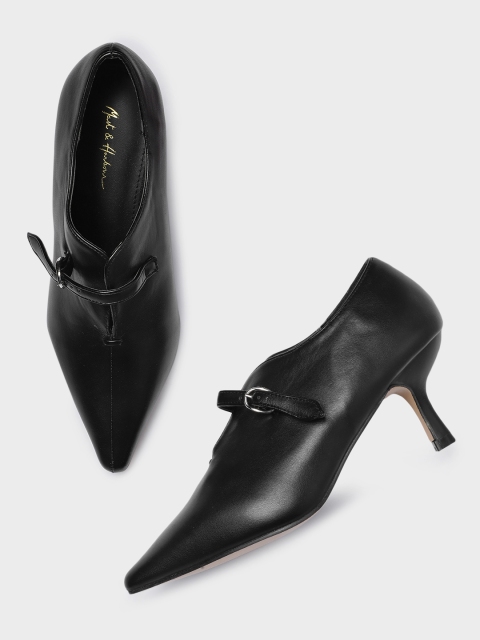 

Mast & Harbour Women Black Solid Pumps