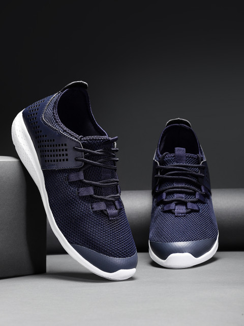 

HRX by Hrithik Roshan Men Navy Blue light weight Athleisure Shoes