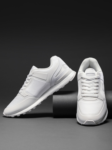 

HRX by Hrithik Roshan Men White Pro Sneakers