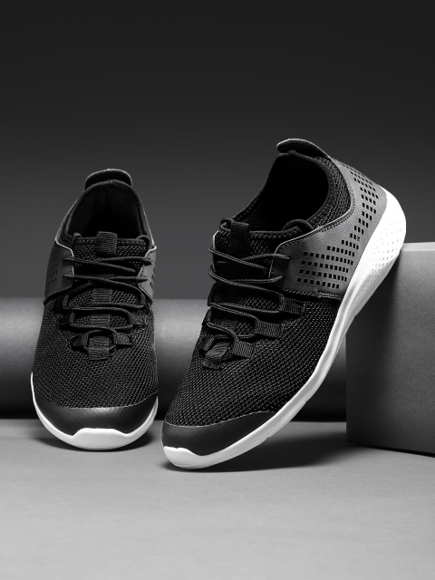 

HRX by Hrithik Roshan Men Black light weight Athleisure Shoes