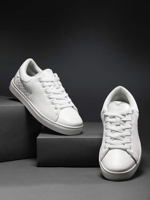 

HRX by Hrithik Roshan Men White Casual Shoes