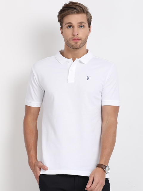 

Classic Polo Men White Solid Polo Collar T-shirt