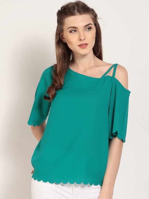 

RARE Women Green Solid Top
