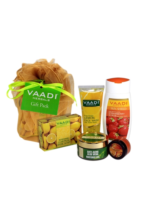 

Vaadi Herbals Youthful Bath & Body Gift Set, White