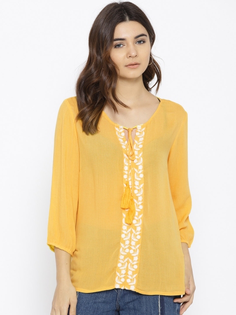 

AKKRITI BY PANTALOONS Women Yellow Printed Top