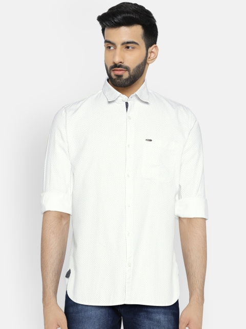 

Peter England Casuals Men White & Blue Slim Fit Printed Casual Shirt