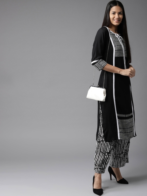 

HERE&NOW Women Black & White Printed Kurta with Palazzos