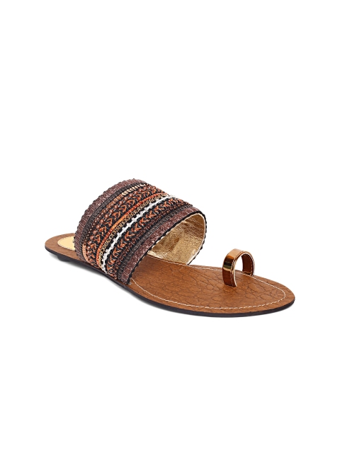 

Catwalk Women Brown Woven Design One Toe Flats