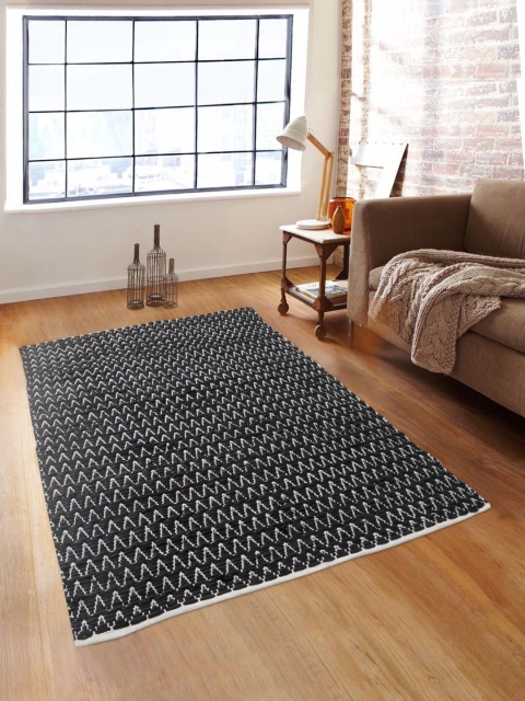 

ROMEE Black & White Patterned Dhurrie