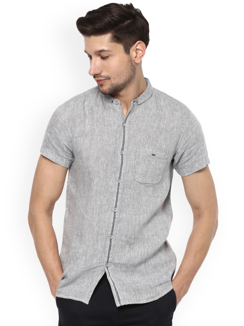 

SPYKAR Men Grey Slim Fit Solid Casual Shirt