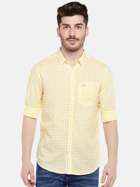 

SPYKAR Men Yellow & White Slim Fit Checked Casual Shirt